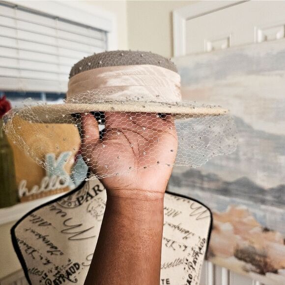 VTG 1920's Whittelts Jurte Tally Ho Mesh Dots Fascinator Wool Statement Hat. - Picture 15 of 16